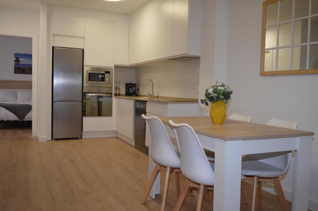 Apartamento completo de 1 dormitorio a 50m de la playa La Cala Del Moral Exterior foto