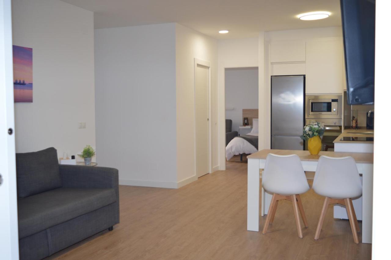 Apartamento completo de 1 dormitorio a 50m de la playa La Cala Del Moral Exterior foto
