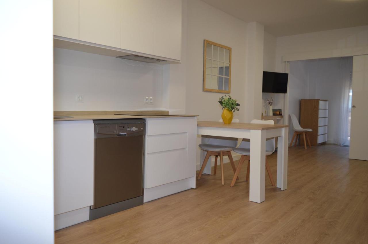 Apartamento completo de 1 dormitorio a 50m de la playa La Cala Del Moral Exterior foto