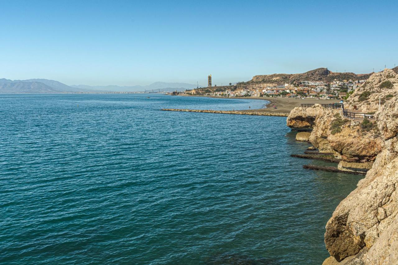 Apartamento completo de 1 dormitorio a 50m de la playa La Cala Del Moral Exterior foto